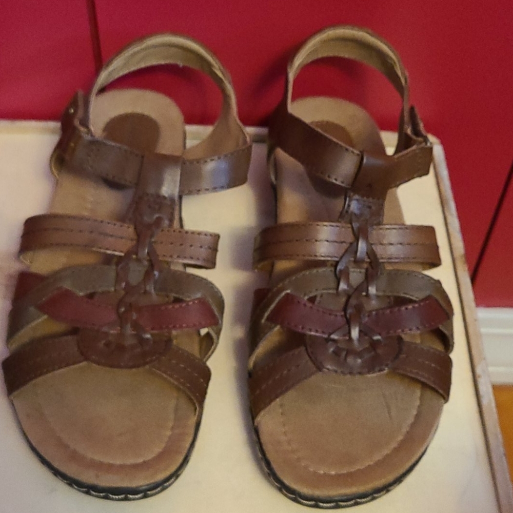 Earth Origins sandles